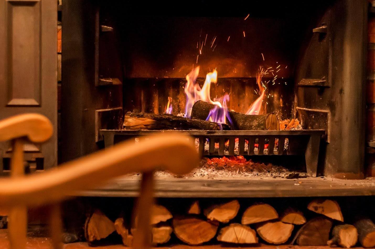 Gas Fireplace Service: What Homeowners Should Expect